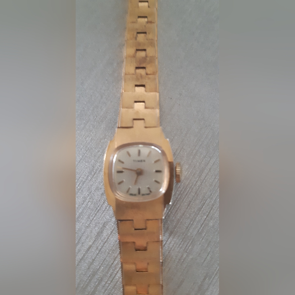 Women's Vintage Dainty Mechanical Timex Classic Gold-Tone Watch Needing Repair